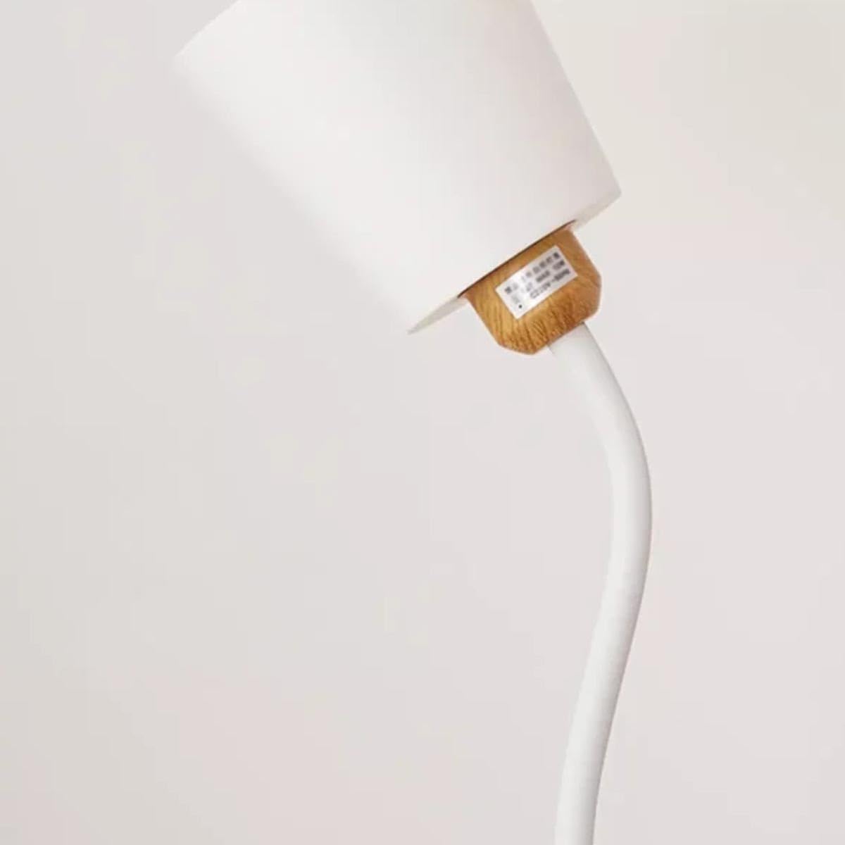 Black Metal Nod Modern Minimalism LED Light
